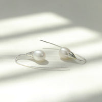 Flower Bud Pearl Earrings