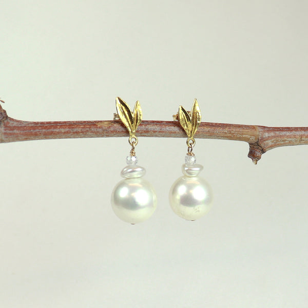 Gold Leaf Shell Pearl drop Earrings