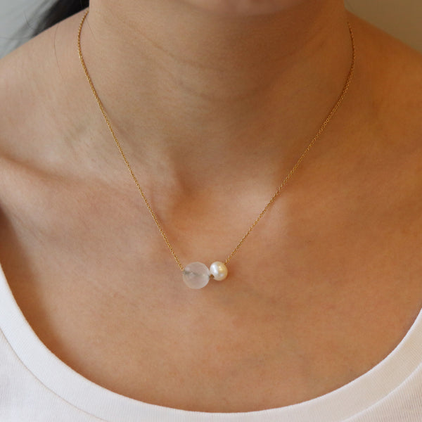 White Chalcedony and Pearl Bead Necklace