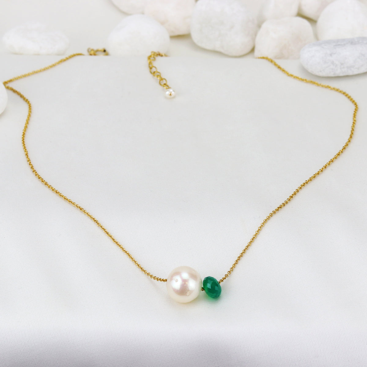 Pearl and Green Onyx Bead Necklace